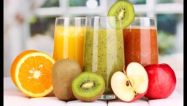 ارتشف وتألق: تغذية جسمك ليوم مشع مع عصائر الخضروات